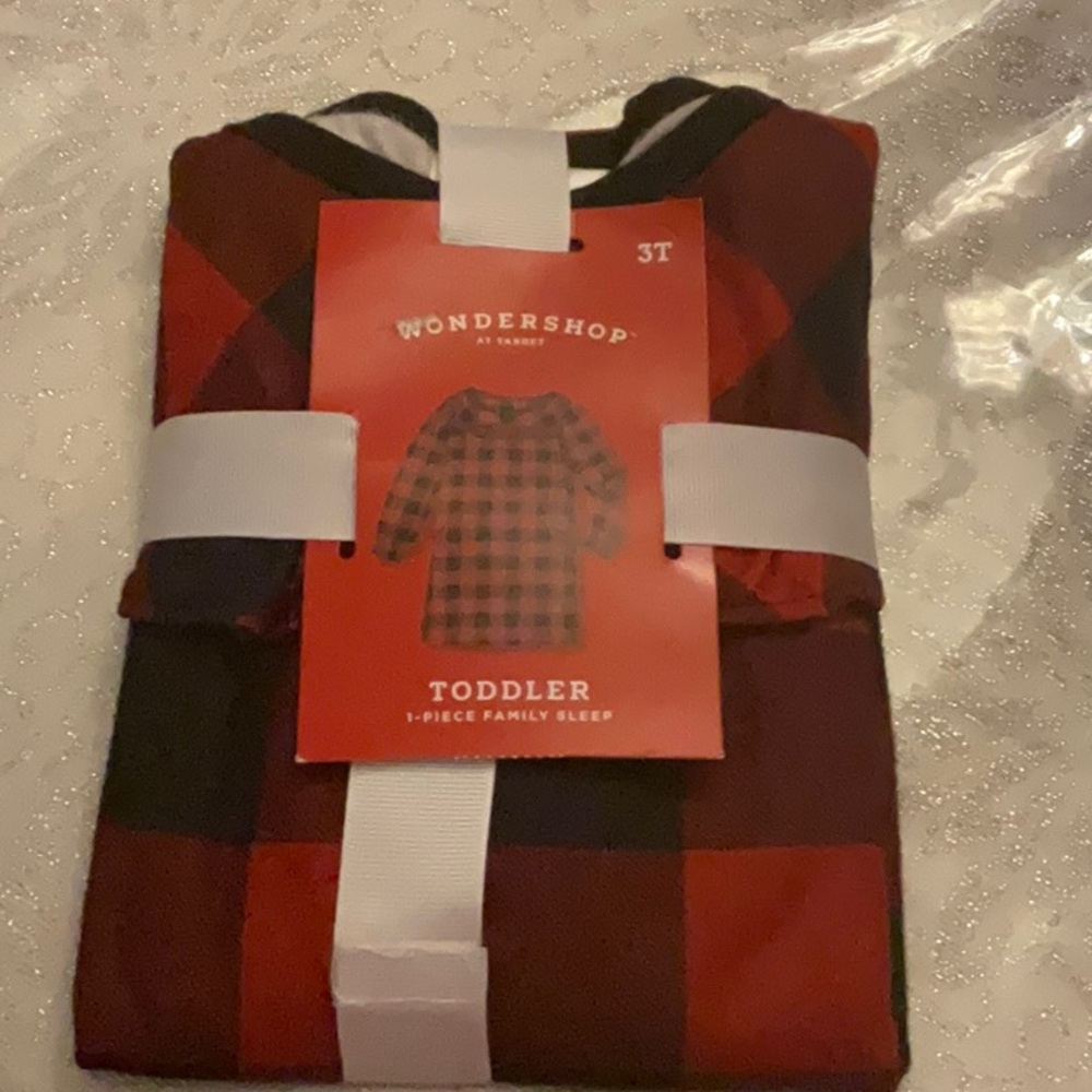 Wondershop Toddler Red Plaid Sleepwear